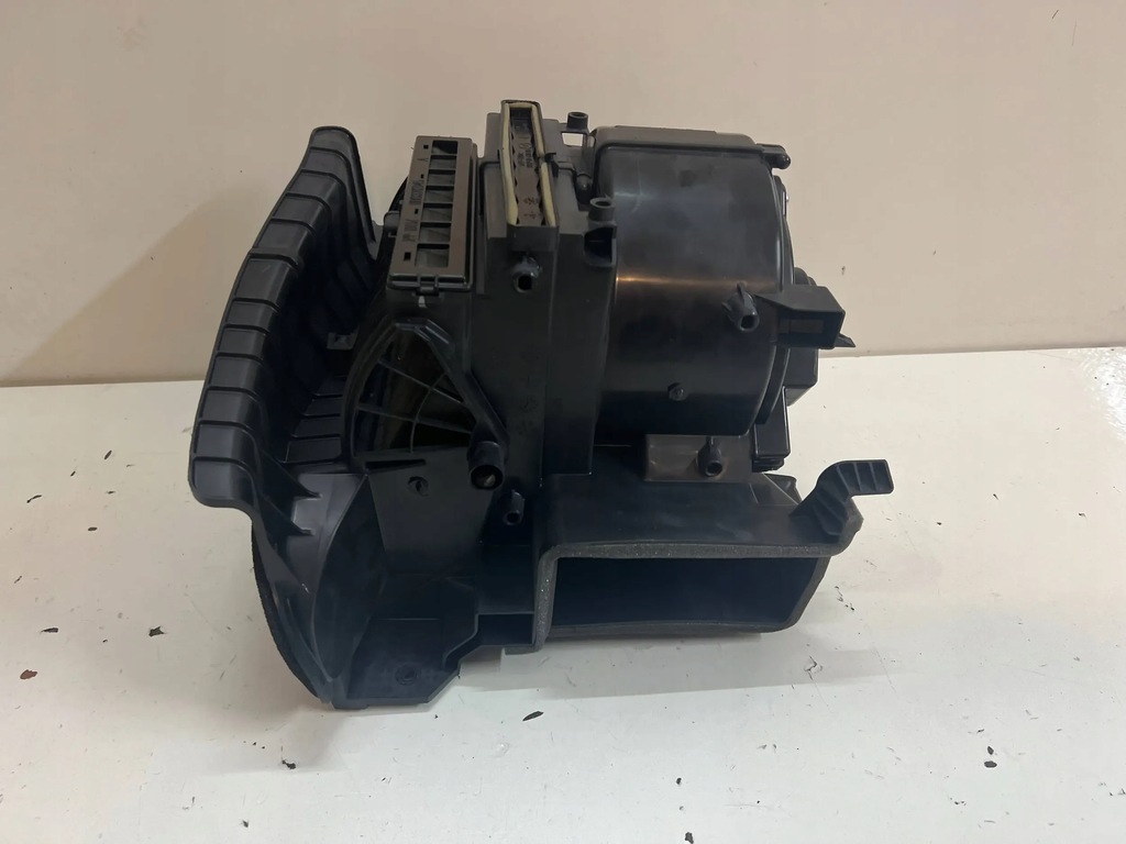 фото №7, Mazda 3 iii bm 2014- 2.0 бензин вентилятор воздуходувка отопителя europa