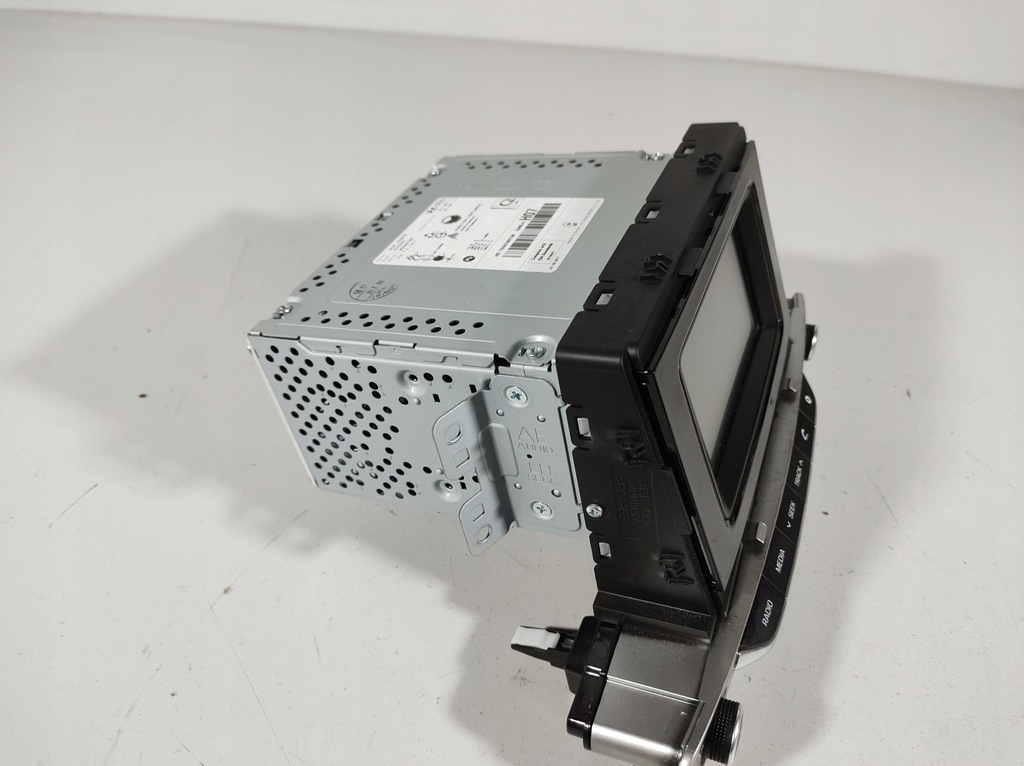 фото №7, Hyundai ioniq 17r- радио дисплей