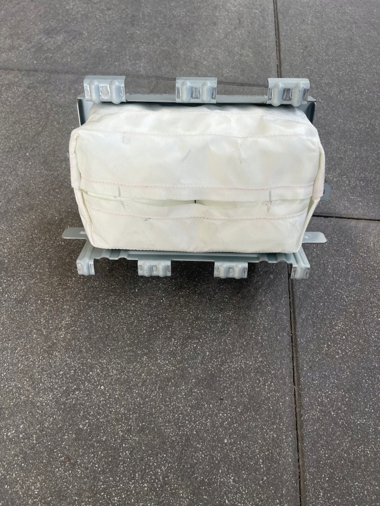 Купити Mazda cx-5 2 20r. подушка безпеки пасажир оригінал.