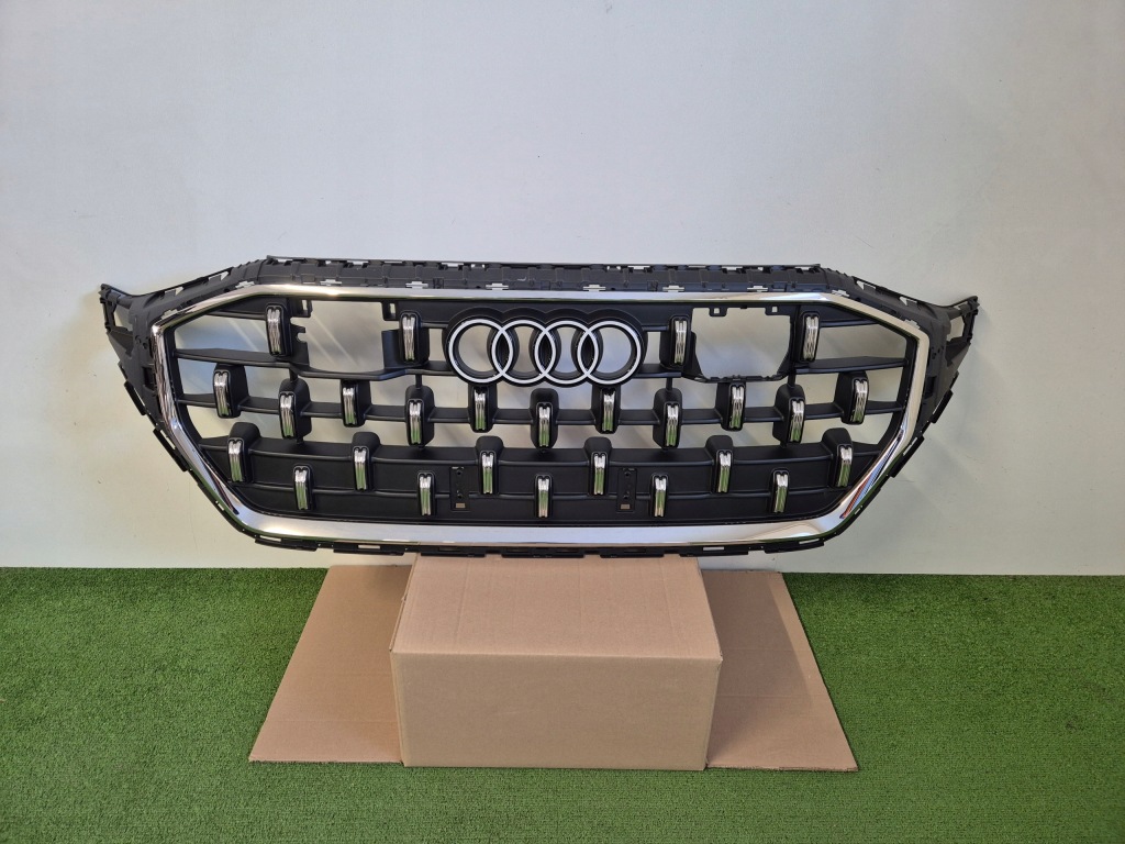 Купить Audi q8 4m8 рестайлинг  решётка радиатора решётка радиатора решётка  радиатора 4m8853651 оригинал хром