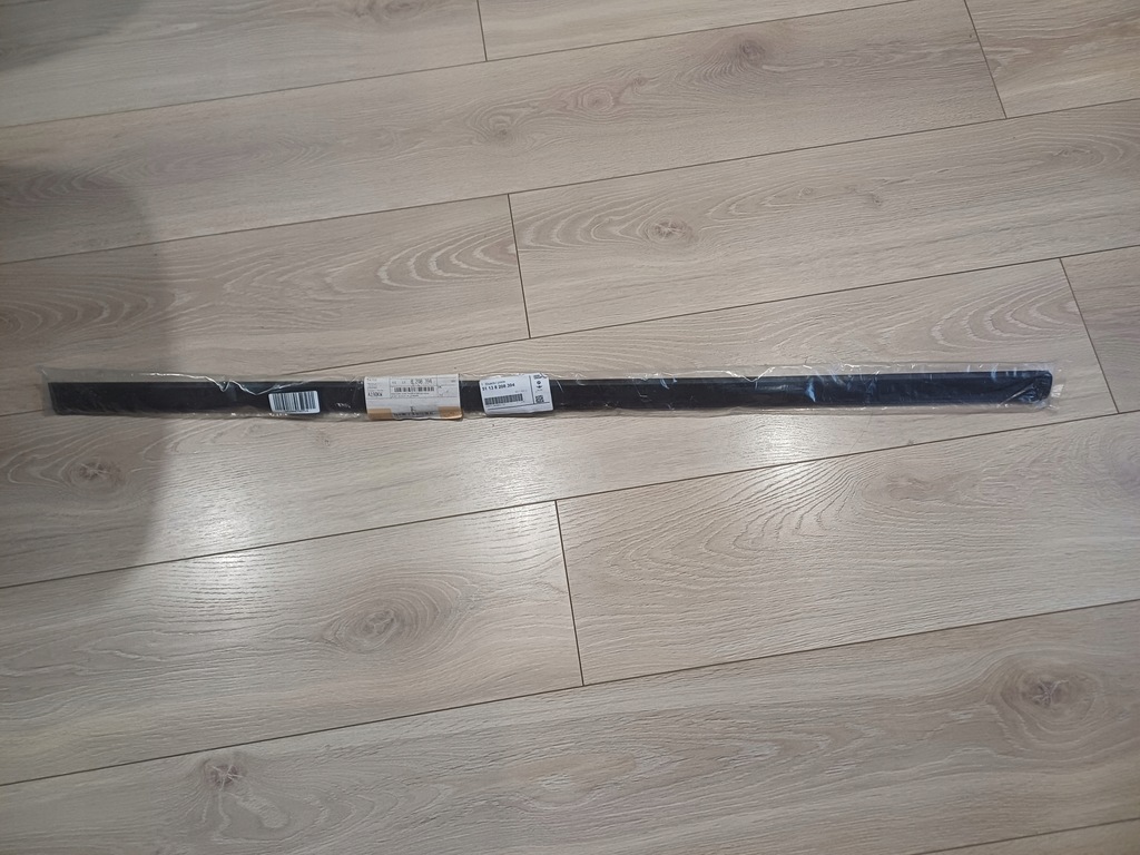 фото №1, Молдинг двері перед bmw 7 e38