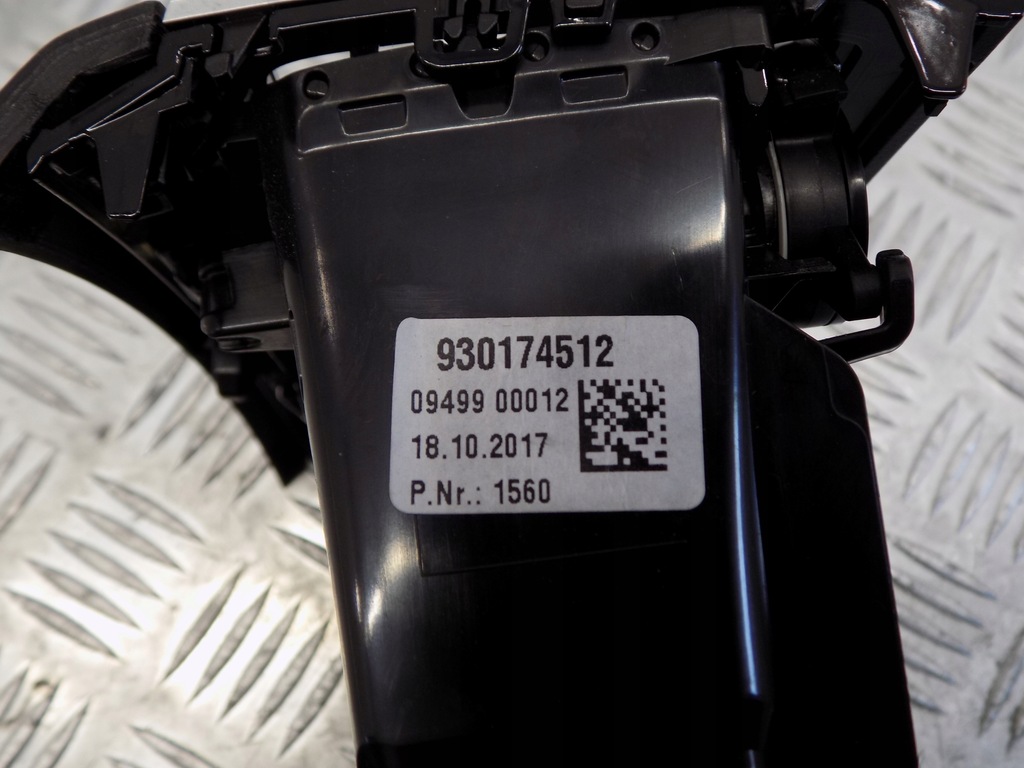 фото №5, Bmw g11 g12 решітка обдув тунель задня 9301745