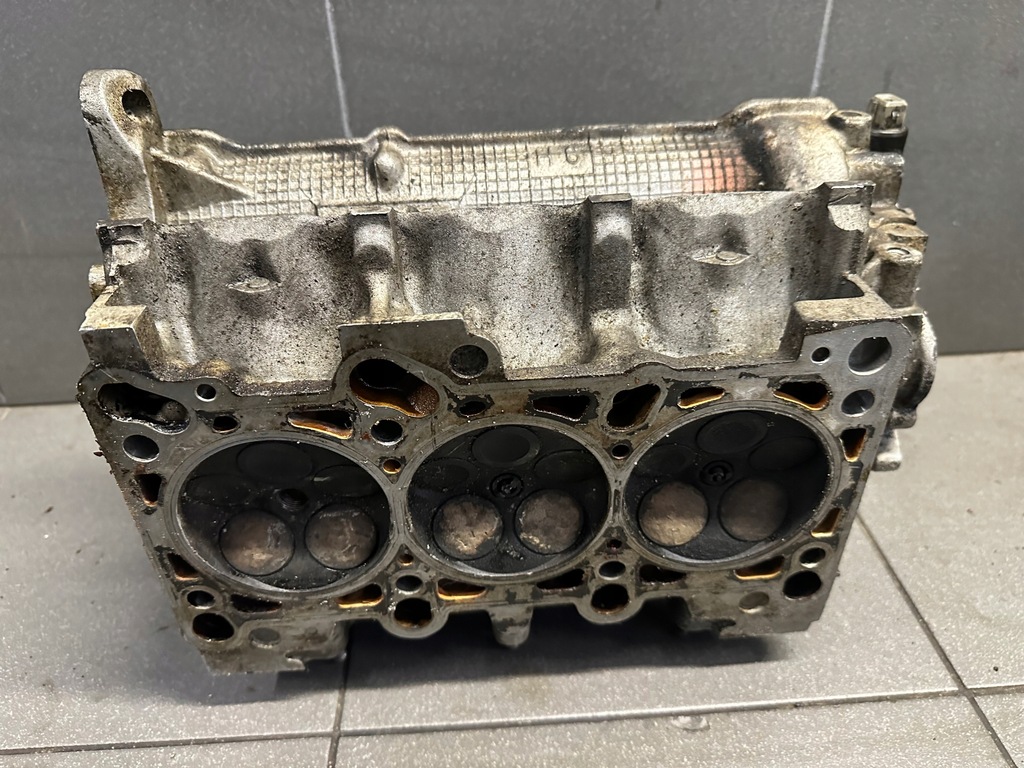 фото №7, Головка комплектна з привод права audi a8 d2 2.8 amx 078103373ah