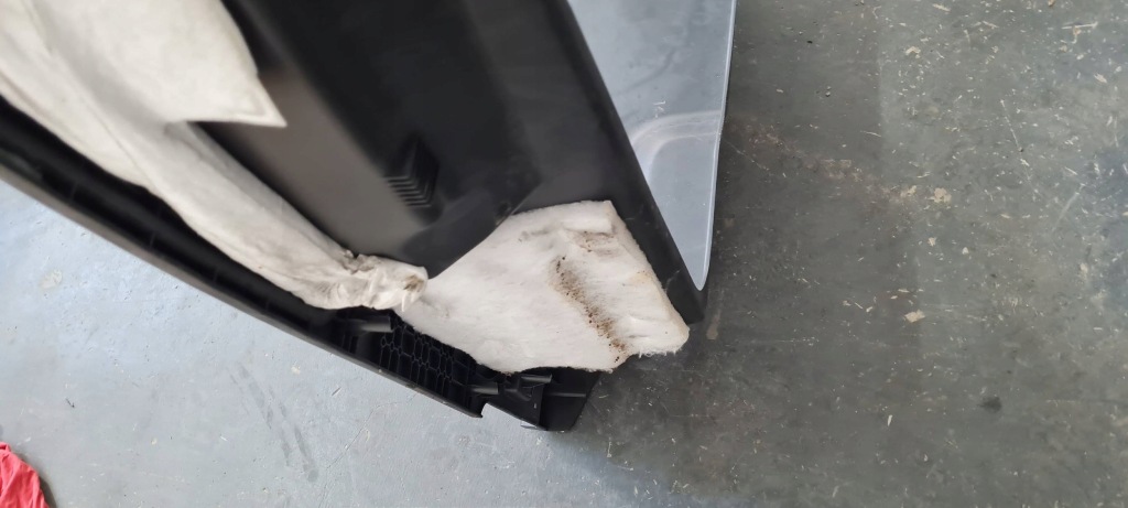 Jeep grand cherokee wl 2022 вкладиш захист ніша багажника задній p68360209ac Доставка