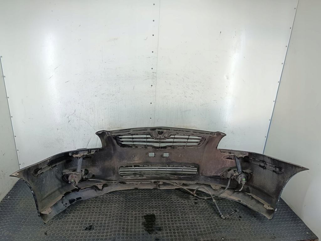 Бампер передок  toyota avensis 2 t25 209 Оригинал