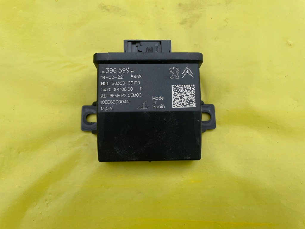 фото №1, Peugeot 208 ii модуль реле света 2022r