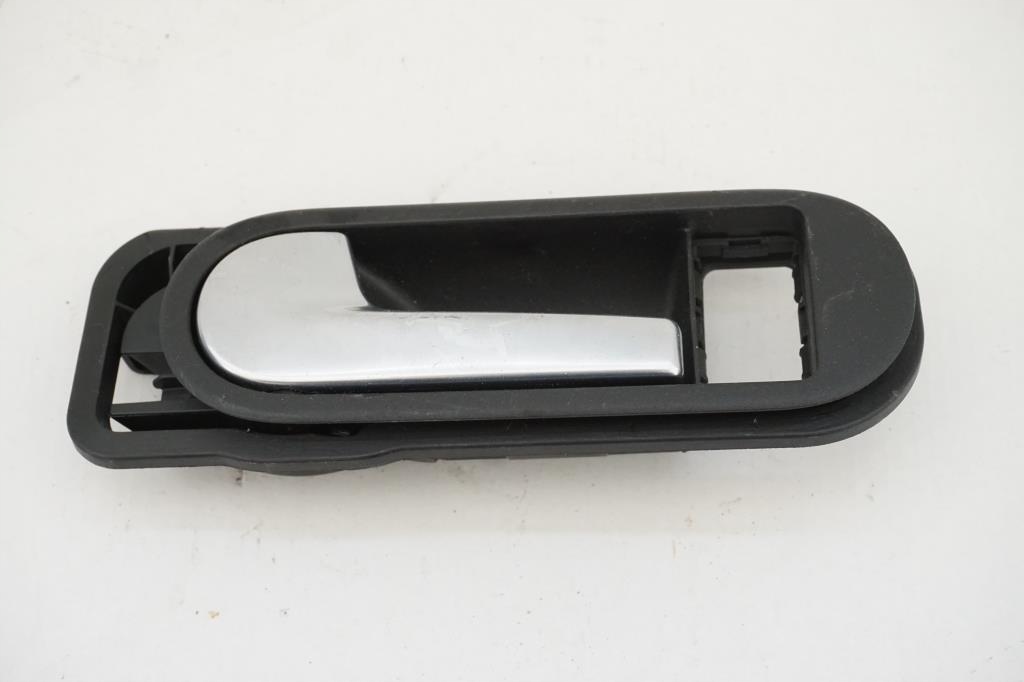 фото №2, Ручка внутрішня лівий перед vw golf v plus
