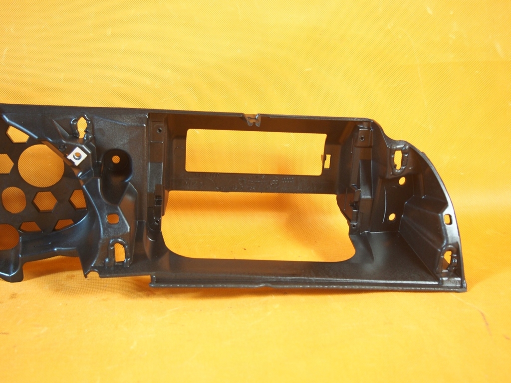 фото №8, Audi a5 8t кронштейн спидометра дисплея 8t1857735