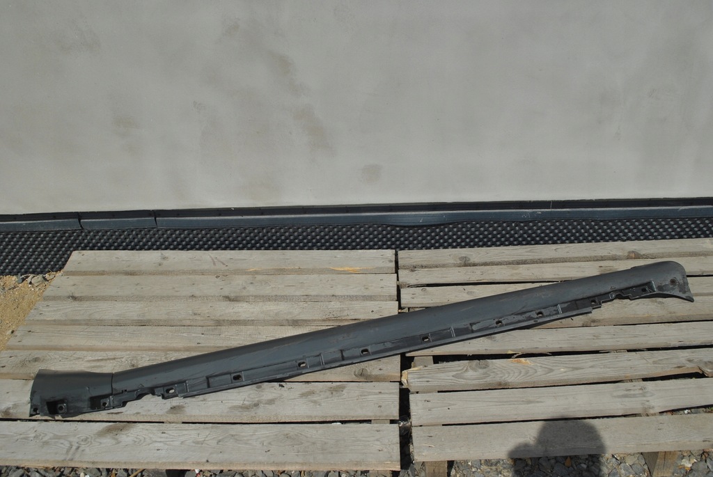 фото №1, Порог накладка порог правая audi a4 b6 sedan