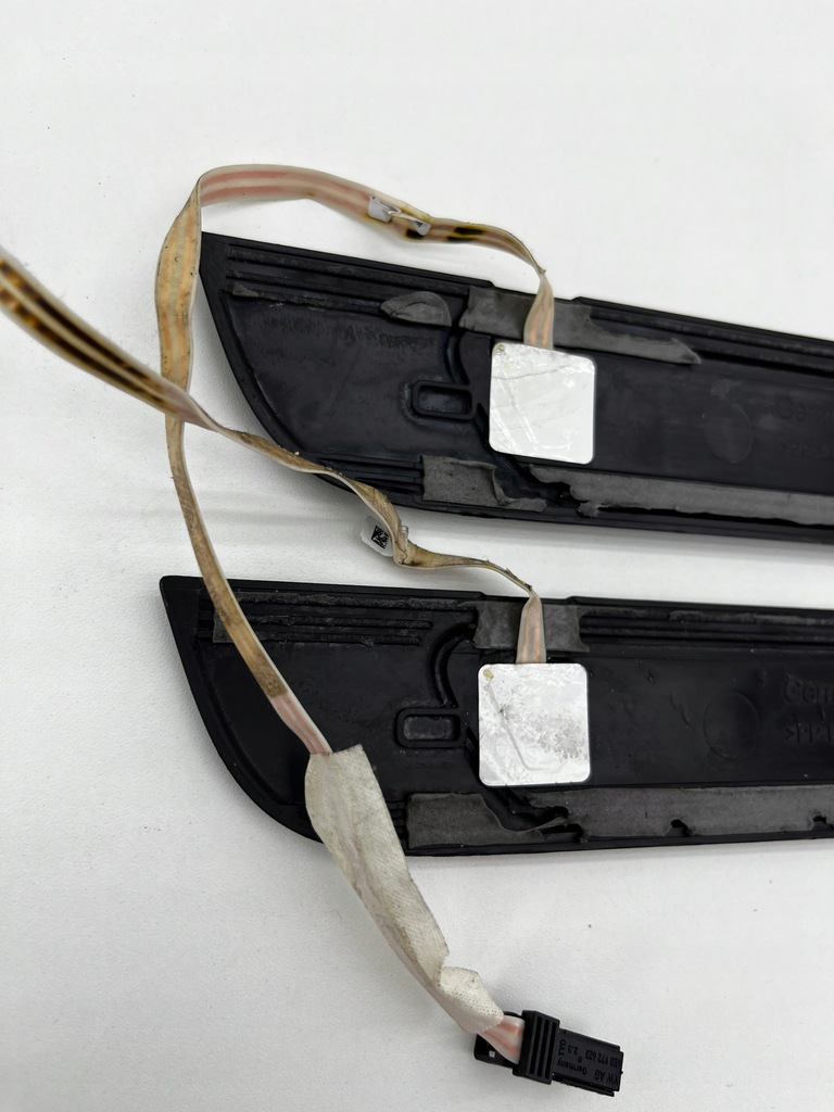 фото №9, Audi rs3 8y накладки накладки пороговые комплект led 8y0947417b