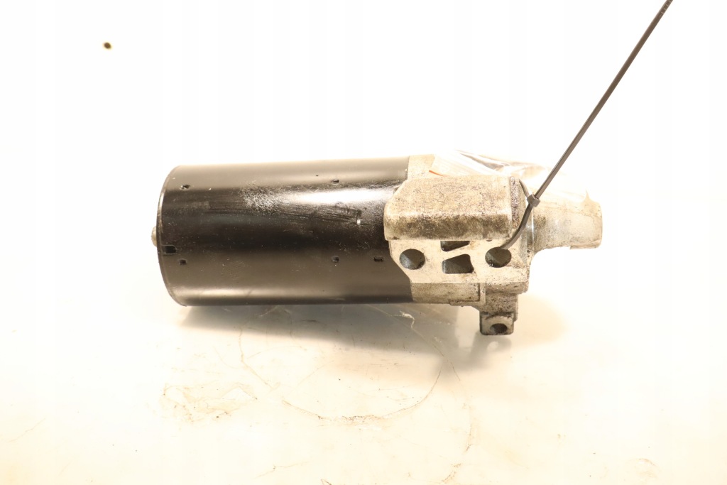 фото №1, Стартер bmw x3 e83 2.0d r2267