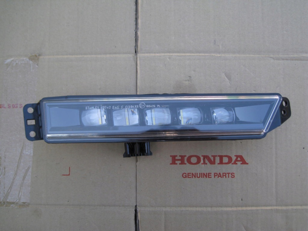фото №1, Протитуманна фара правий led honda crv v 2018-2023r оригінал
