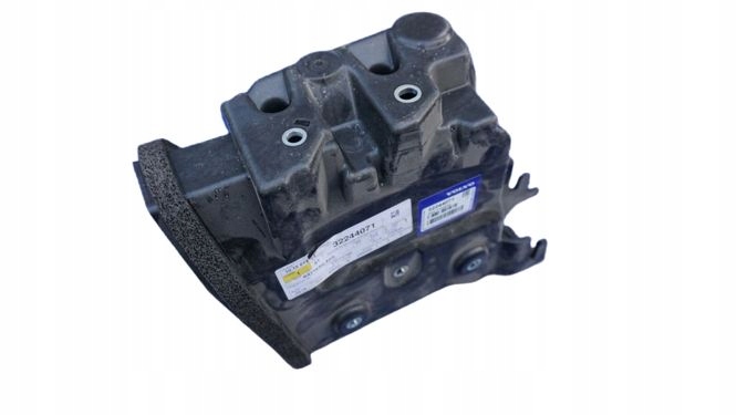 фото №1, Volvo s60 v60 s90 v90 основание корпус аккумулятор