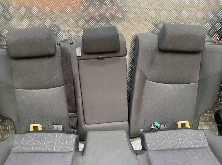 фото №8, Сидіння комплект заднє сидіння обшивки toyota rav4 v europa