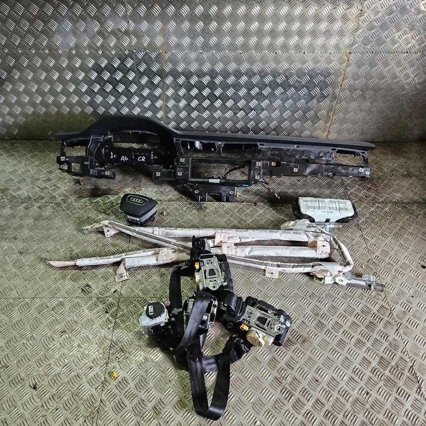 фото №8, Audi a6 c8 4k консоль панель приладів подушка безпеки ремені оригінал комплект