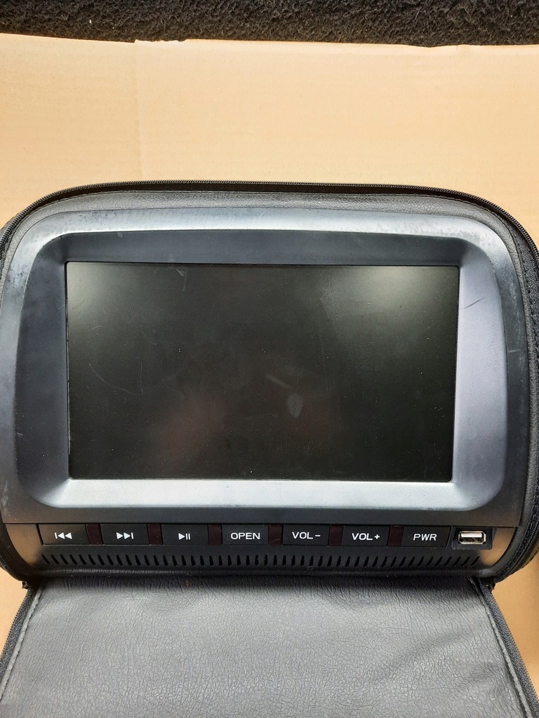 фото №4, Підголівники екрани renault usb брелоки