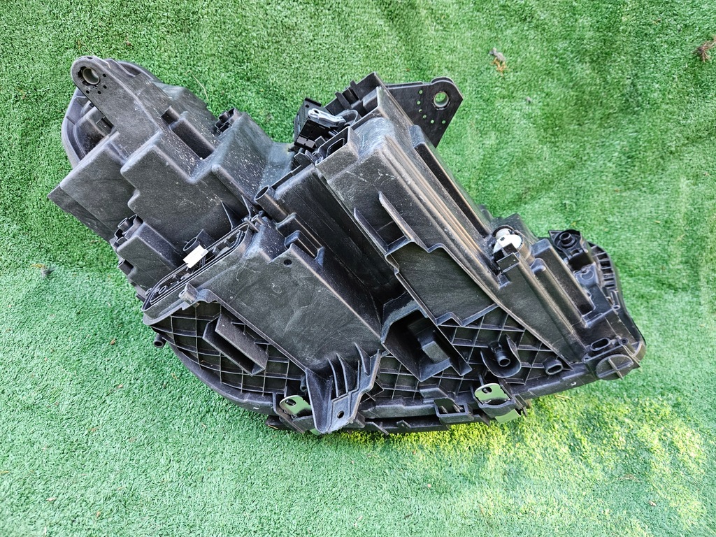 фото №16, Лампа лівий перед bmw x1 u11 full led 5a5bd47-02