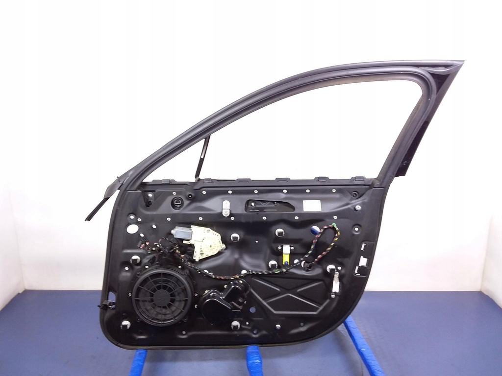 фото №4, Panamera 970 gts підйомник скло перед правий