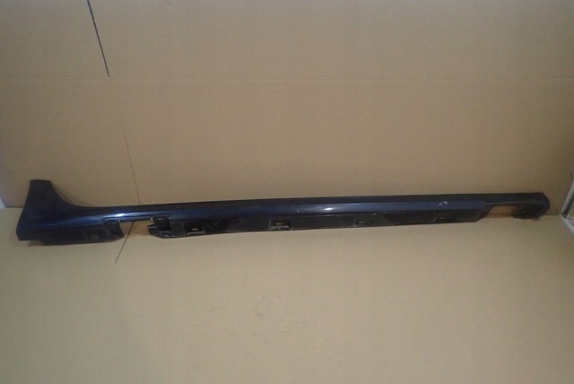 фото №1, Молдинг порог правая порог правый audi a6 c7 s line