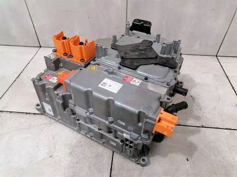 фото №5, Audi e-tron gt акумулятор voltage converter module 9j1959663bg керування unit