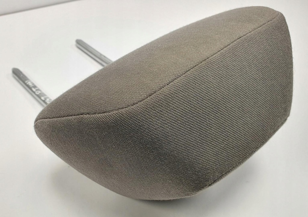 фото №4, Підголівник правий задня задній mercedes w204