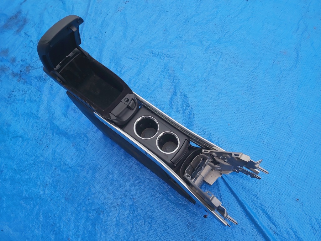 фото №12, Opel-części | zafira c подлокотник бардачок туннель средний кожа 13377807