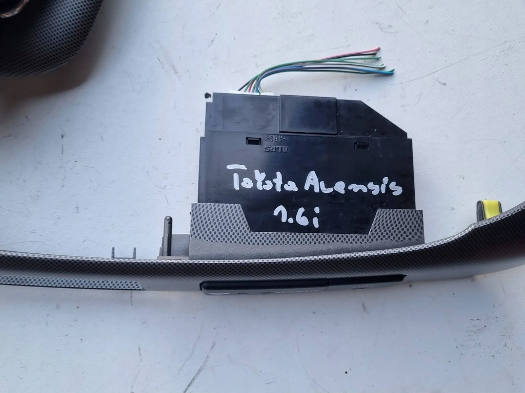 фото №10, Toyota avensis t25 молдинг dekor панели рамка домкрата europa