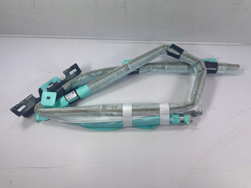 фото №1, Cupra formentor шторка безопасности правая оригинал 5ff880742f