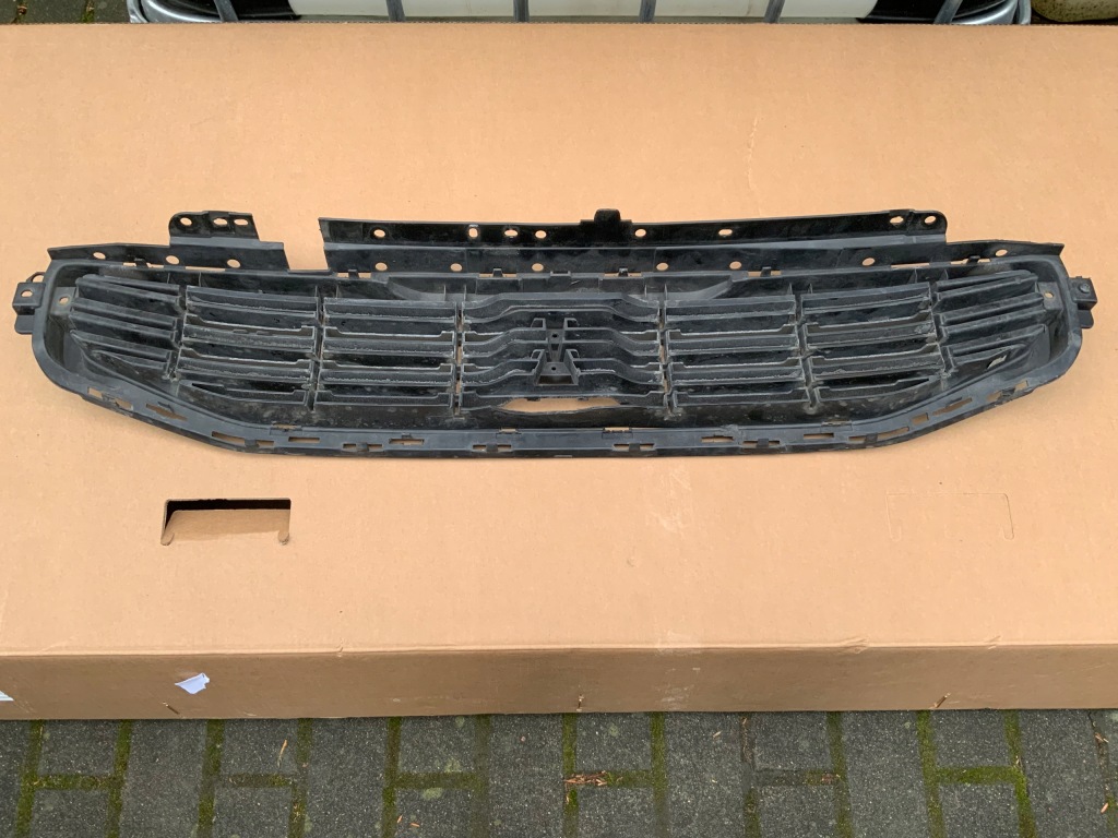 фото №9, Решётка радиатора решётка радиатора бампера peugeot 508 i lift 2014- 9807631077