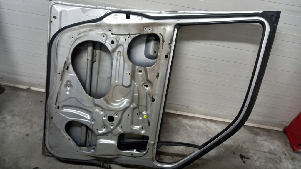 фото №16, Дверь левая перед opel agila 00r 1.2b