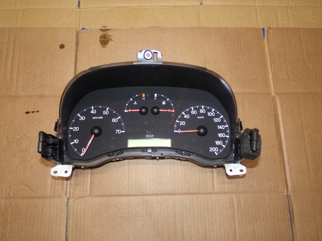фото №1, Лічильник прилади 46753574 fiat punto ii 1.2 b
