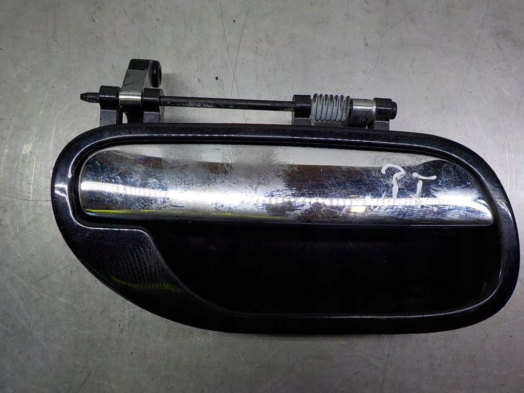 фото №1, Volvo v40 i ручка правая задняя