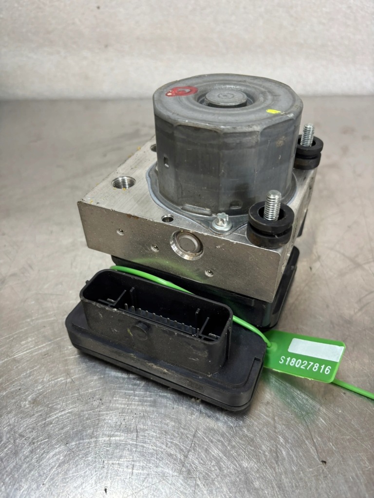 фото №1, Насос abs renault twingo iii 3 476604047r org