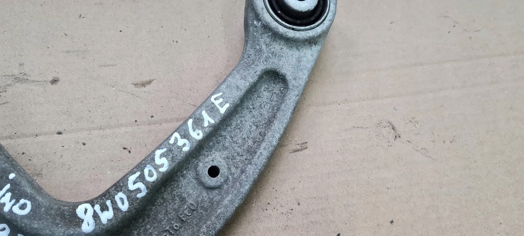 фото №16, A4 b9 8w важіль лівий правий задня поперечний 8w0505361e a5 8w