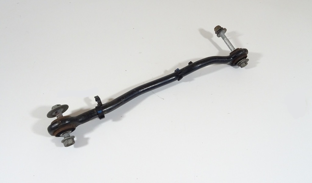 фото №1, 2015 challenger важіль задній задня оригінальний втулка