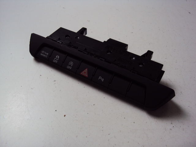 фото №1, Панель аварійних audi a1 ii 19-