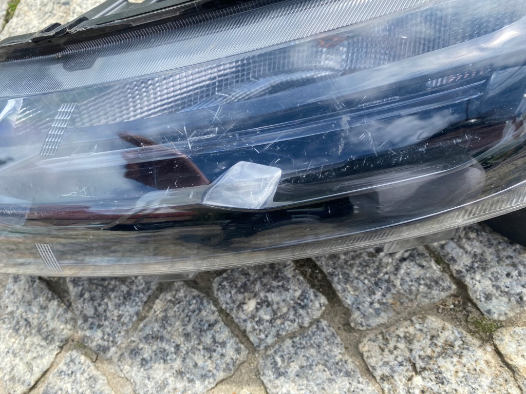 фото №4, Dacia spring лампа led перед левая 266052417r