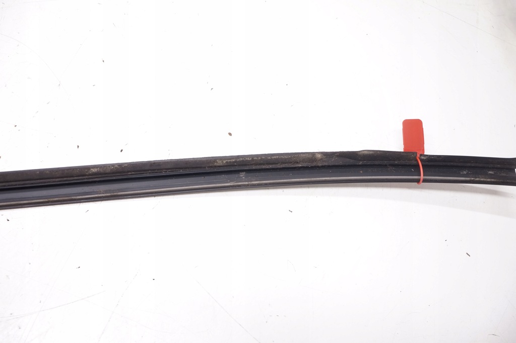 фото №8, Молдинг кровельная правая правый 426-26 volvo v70 ii 39992711