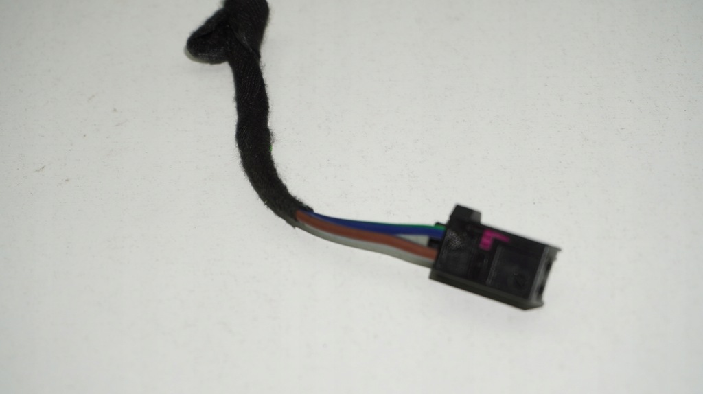 фото №8, Audi volkswagen штекер колодка з'єднувач 8z0972703