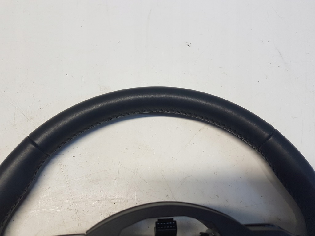 фото №11, Toyota yaris iv p21 повітропровід мультимедійна