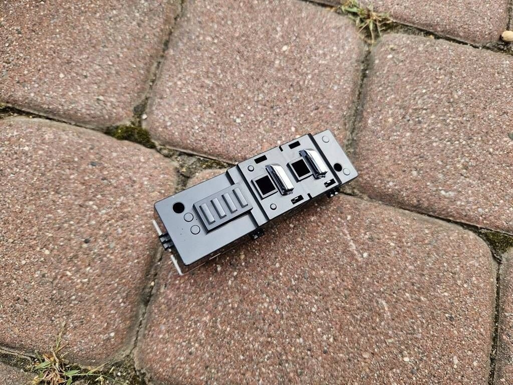 фото №1, Переключатель обдув обдув proace city berlingo combo e rifter 9822330880