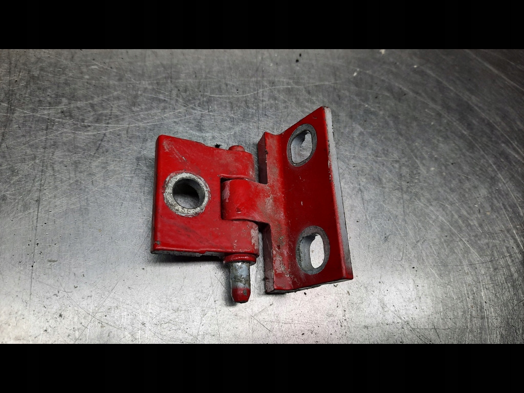 фото №1, Петля дверь правый volvo v70 ii s60