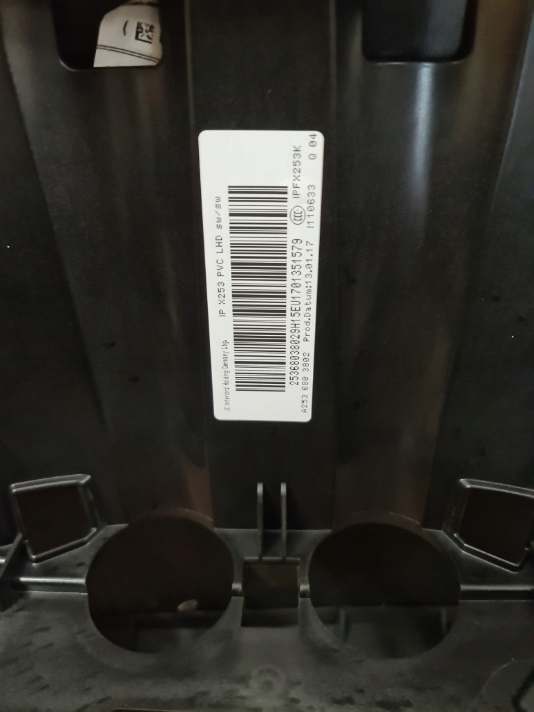 фото №14, Панель приладів приладова консоль mercedes glc w253 europa 25368038029