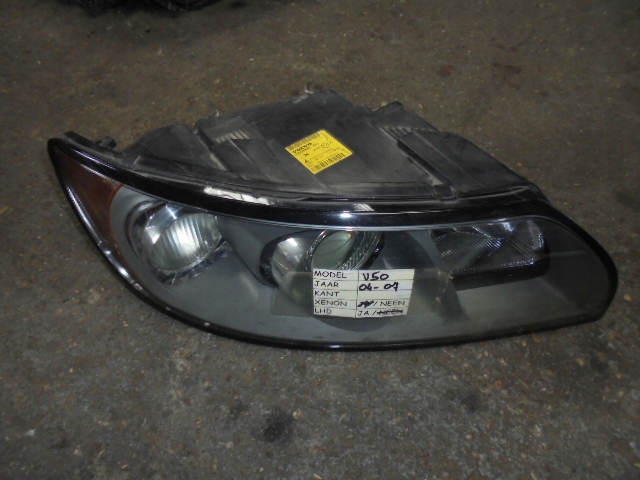 фото №1, Лампа фара volvo правая v50 s40 30698886