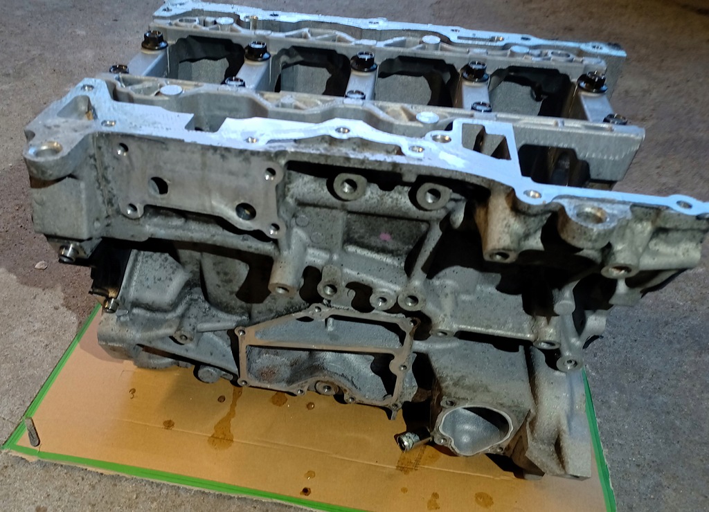 фото №10, Ford mondeo mk4 s-max galaxy escape mazda 6 блок двигуна 2.3 l3