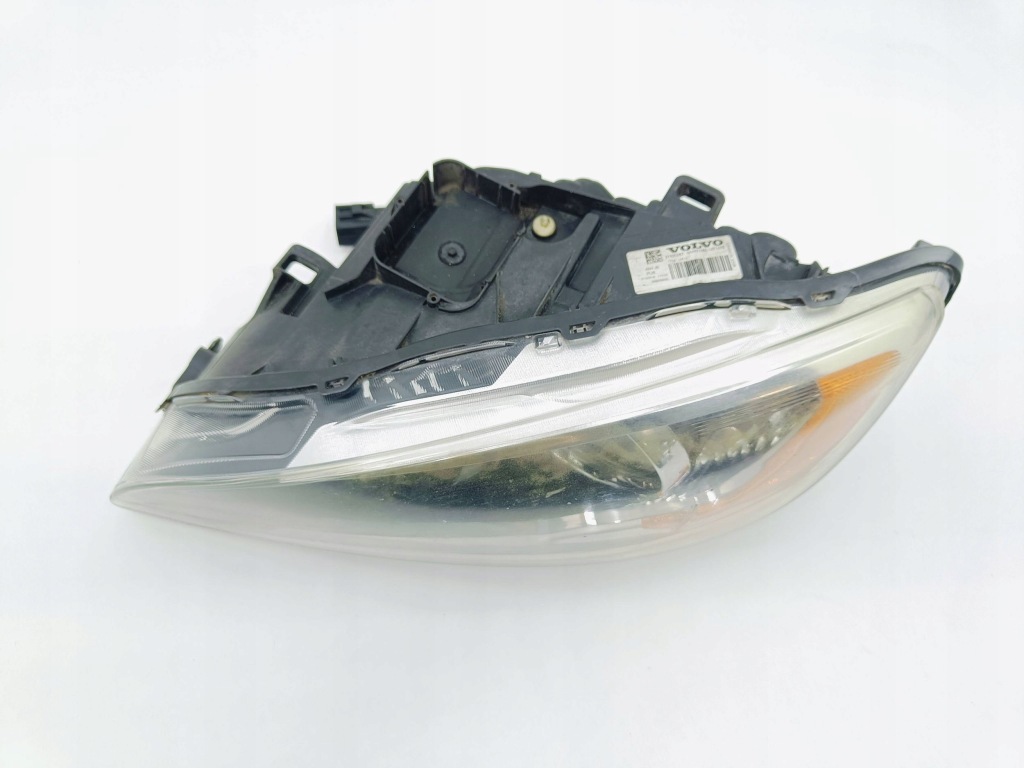 Volvo v60 14-18 лампа левая usa в Украине
