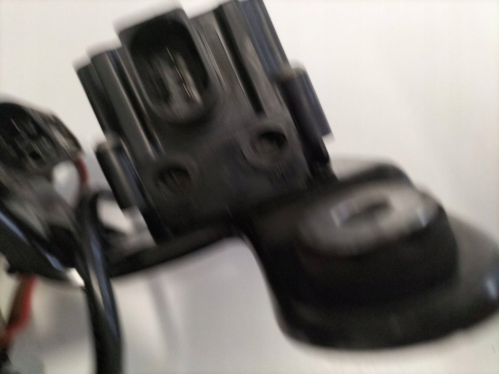 фото №5, Компрессор насос компрессор подвеска bmw f16 x5 f15 f85 f86 6875177