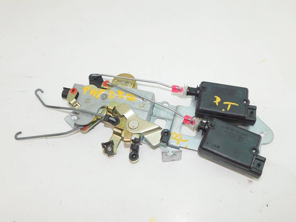 фото №3, Lancia phedra 2004r замок дверь правый задняя