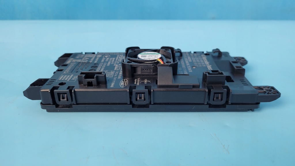 фото №7, Mercedes w206 c220 21r зарядное устройство индукционная a2239000026 a2238230400