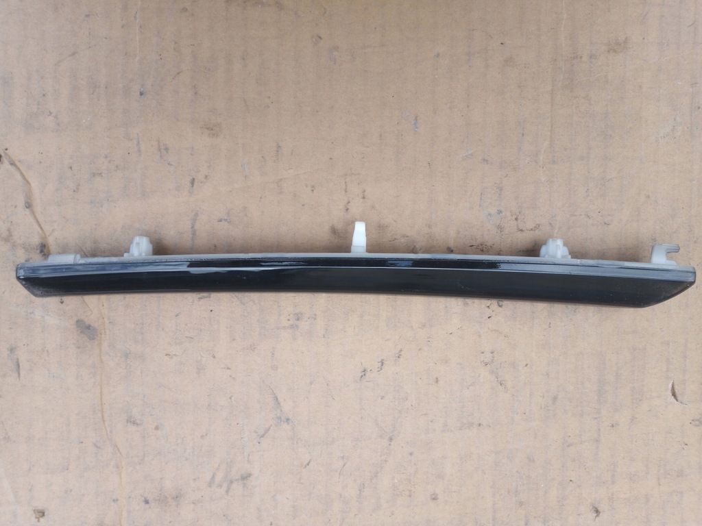 фото №1, Молдинг dekor двері лівий перед audi a3 8v glass